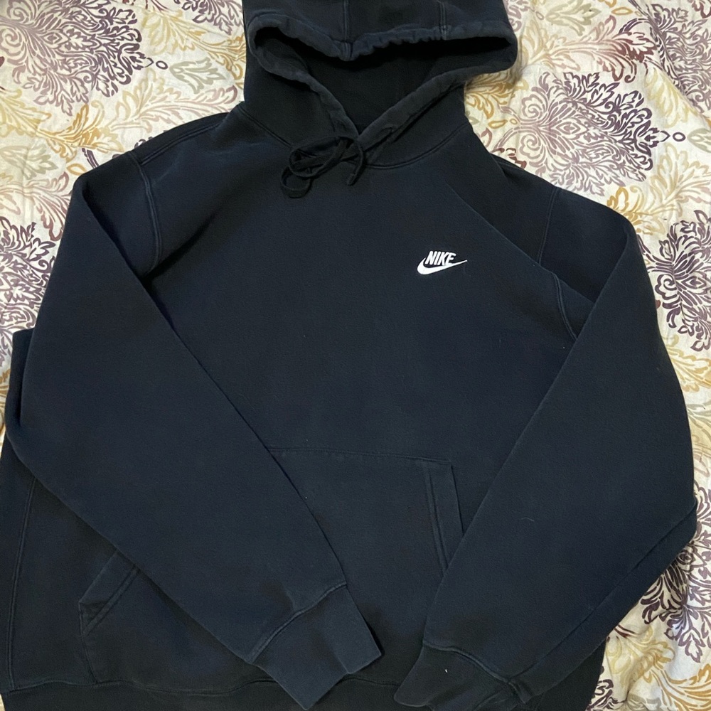 Nike club fleece sweater.